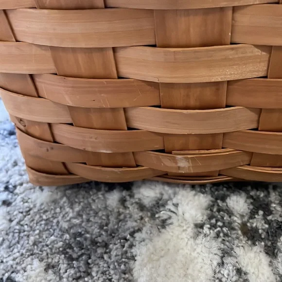 Large plaid basket - Picture 4 of 8